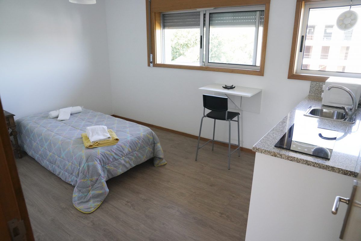 Residencia partilhada em empreendimento de habitação social de Guimarães