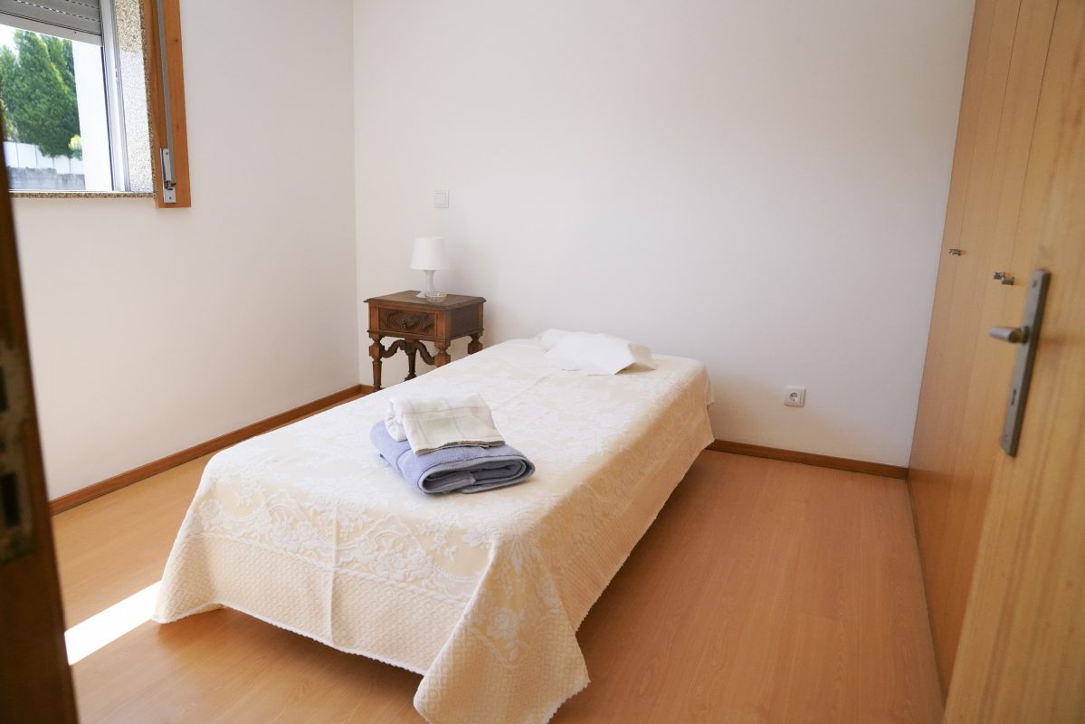 Residencia partilhada em empreendimento de habitação social de Guimarães